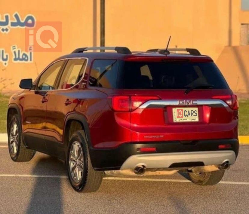 جي ام سي اكاديا